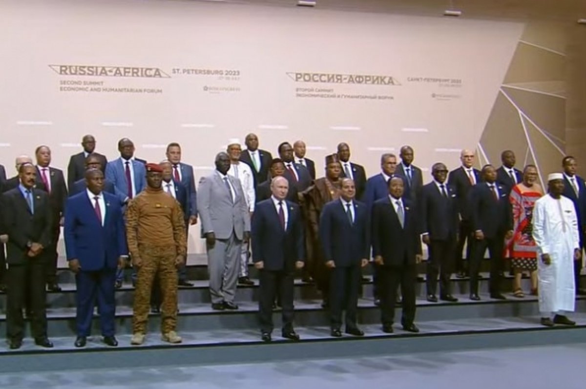 Российский саммит. Второй саммит Россия Африка 2023. Итоги саммита Россия Африка 2023. Саммит в Питере 2023 фото лидеров.
