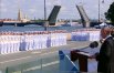 Владимир Путин выступил с обращением к участникам и гостям парада в честь Дня ВМФ.