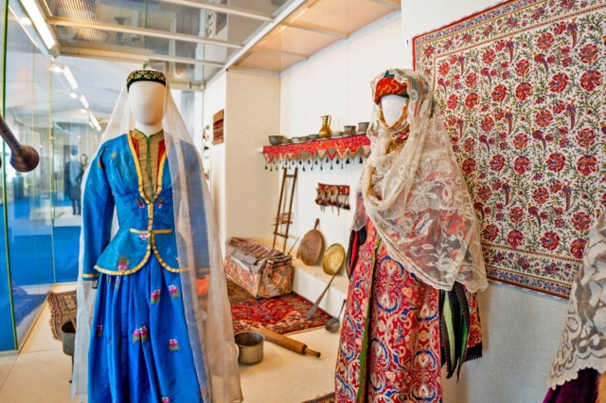 Лобачевская О.А. Белорусский народный костюм: крой, вышивка и декоративные швы