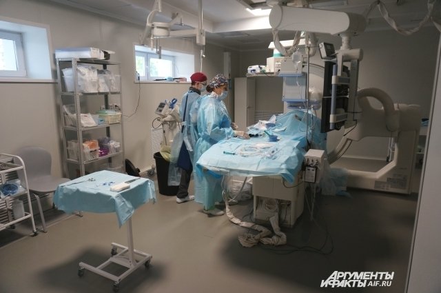 Пермские рентгенохирурги могут подобраться к артериям через отверстие диаметром несколько миллиметров.