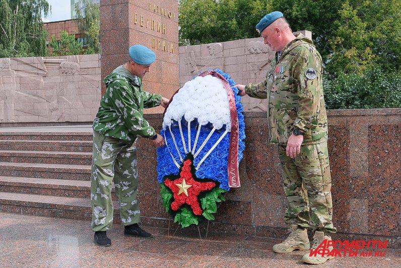 День воздушно-десантных войск в Перми.