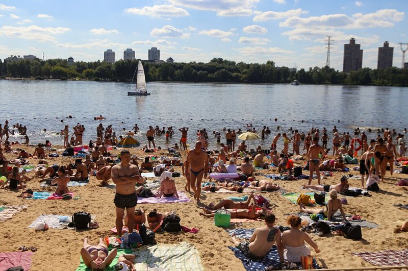 Синоптик Леус: суббота стала самым тёплым днём в Москве с начала лета1