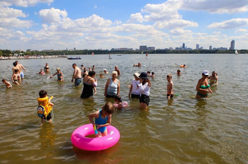 Синоптик Леус: суббота стала самым тёплым днём в Москве с начала лета8