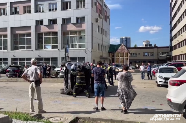 Авария произошла на улице Пермской около 15.35.