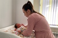 В первом полугодии в Кузбассе родилось 9506 детей
