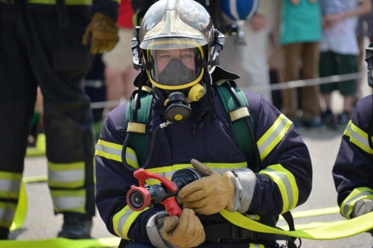 Минимум 11 человек погибли при пожаре в центре для инвалидов во Франции