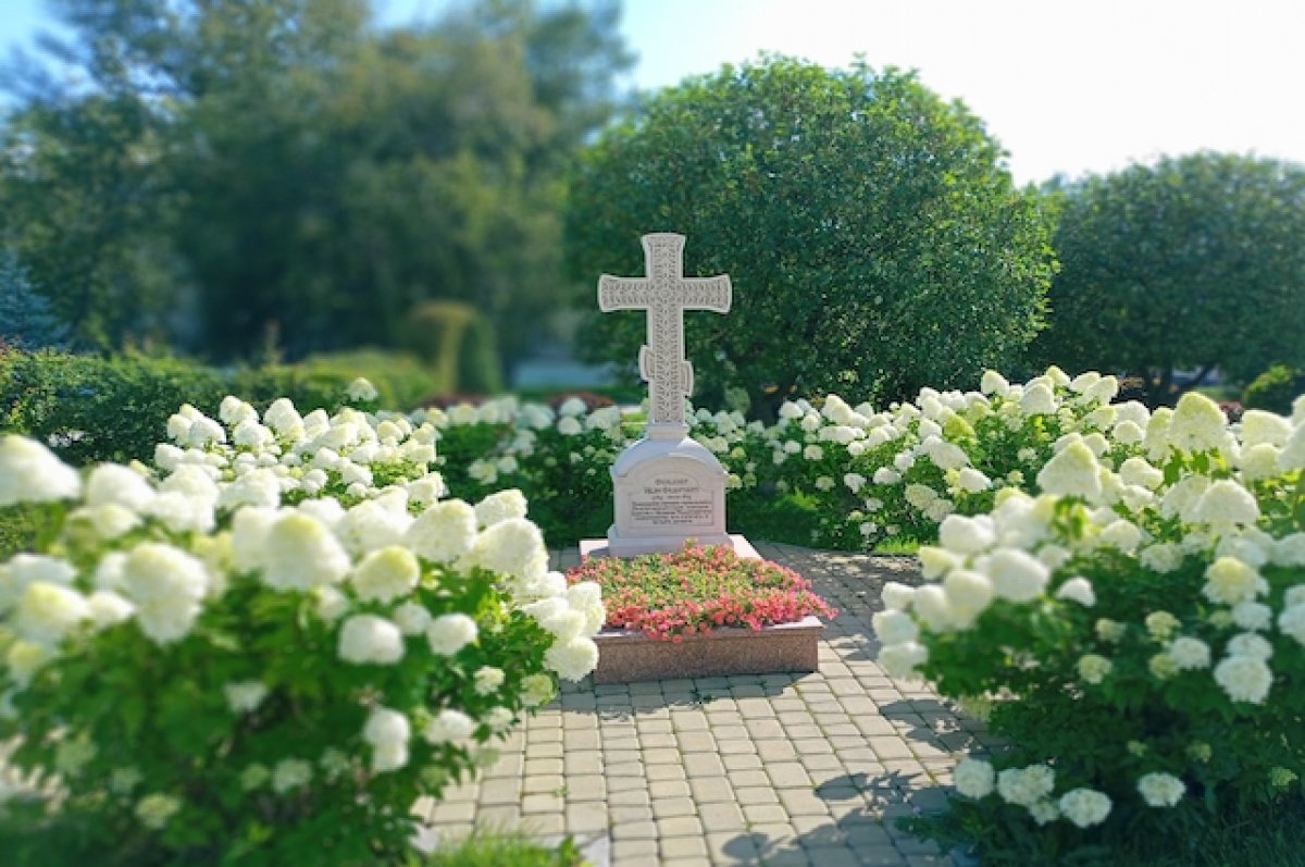 Варианты размеров крестов для установки на могилу