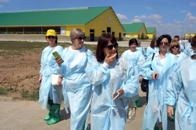 Участники семинара смогли оценить культуру производства и условия для сотрудников, которые созданы в сельхозпредприятии Калачёвского района. 
