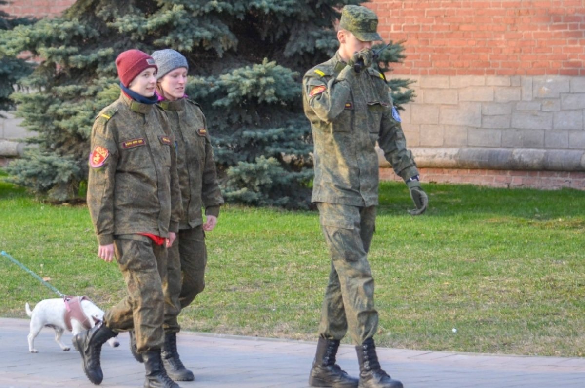 В Омске казачью школу-интернат преобразуют в Казачий кадетский корпус | АиФ  Омск