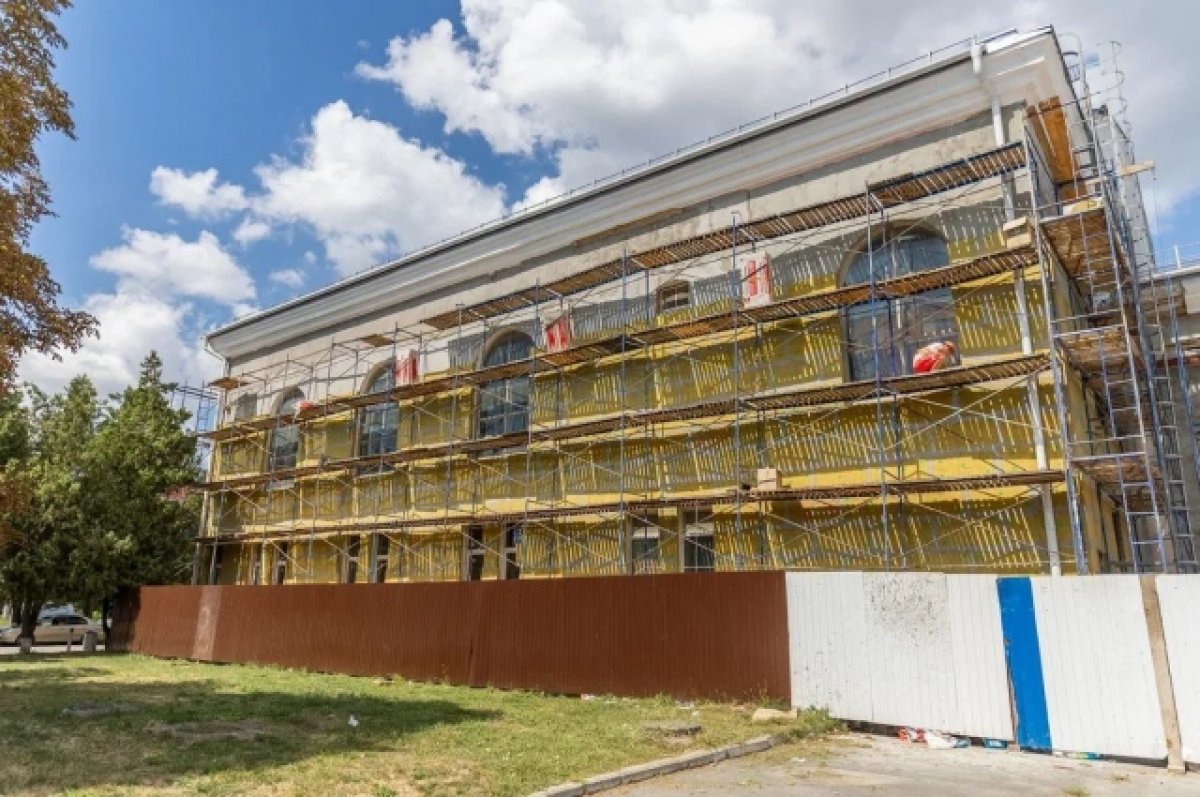 В Таганроге ремонт в городских ДК закончат до конца года