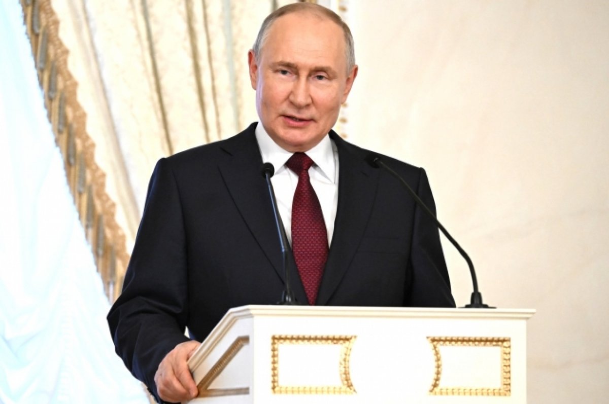 В США заявили, что отношение Путина к санкциям разозлило Шольца и Макрона