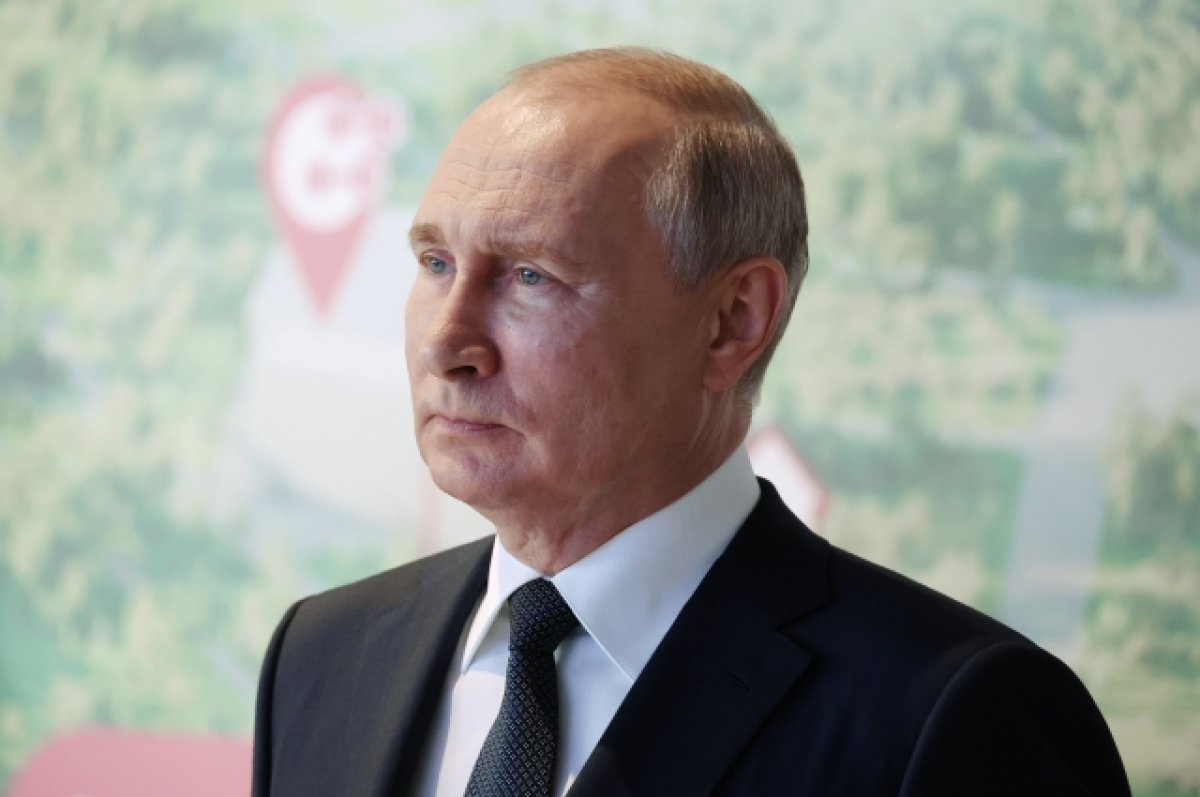 Путин посетил родные места его предков в Тверской области