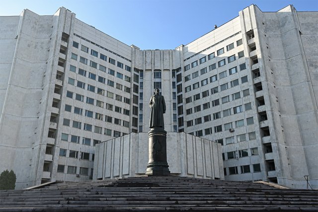 Открытие скульптуры создателю советских органов госбезопасности было приурочено ко дню рождения «железного Феликса».