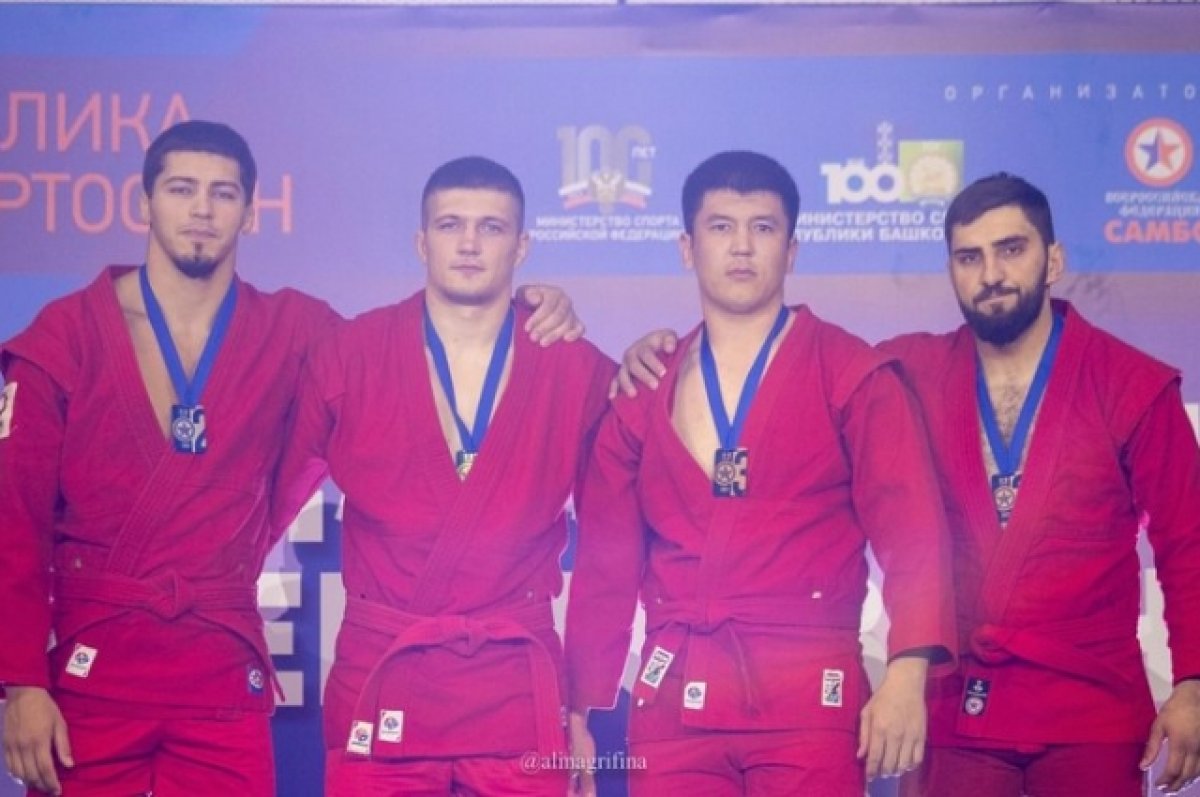 Брянский борец Антон Мамонов выиграл международный турнир в Уфе