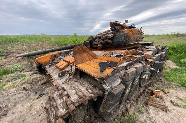Уничтоженный танк ВСУ.