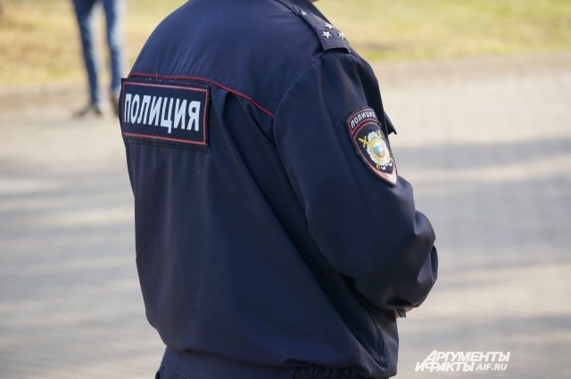 Подростков ищут полиция и волонтёры.