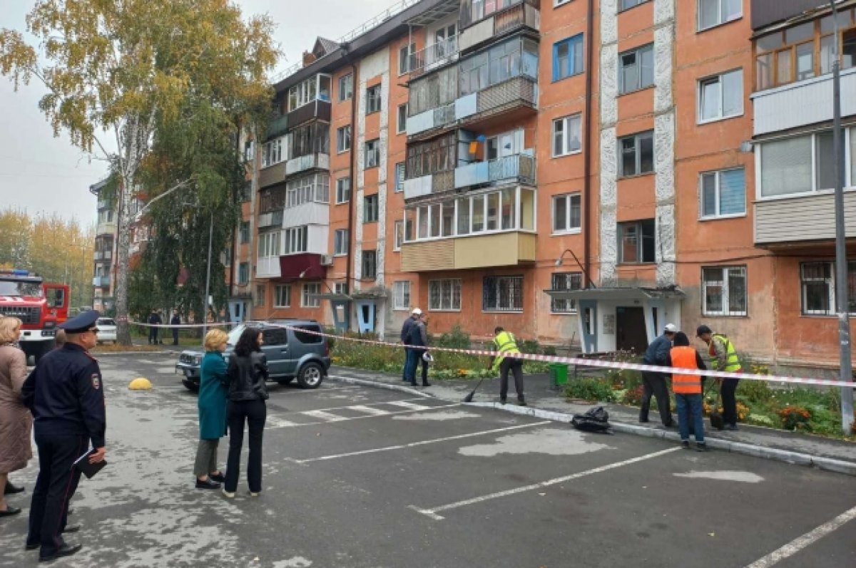 В доме Тюмени, где случился взрыв газа, обследуют строительные конструкции  | АиФ Тюмень