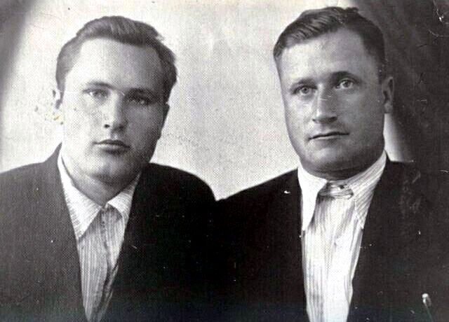 Василий Шукшин и его дядя Андрей Шукшин были достаточно близки.
