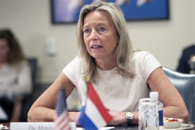 Министр обороны Нидерландов Кайсы Оллонгрен.