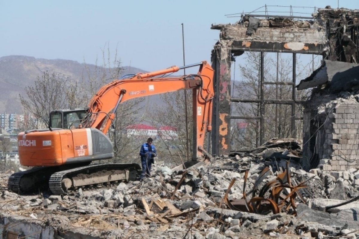 На берегу Волги в Казани снесут деревянную постройку | АиФ Казань