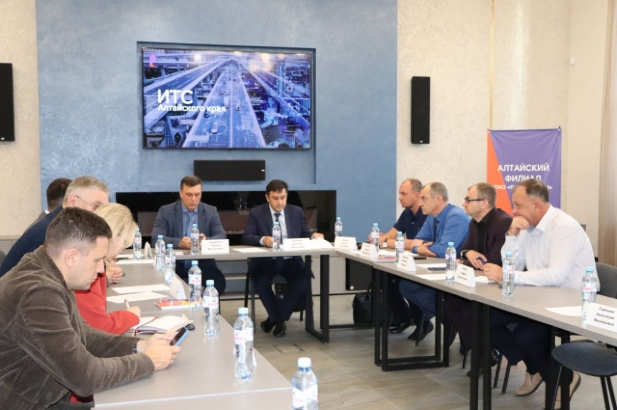 В Барнауле обсудили проект «Интеллектуальная транспортная система»