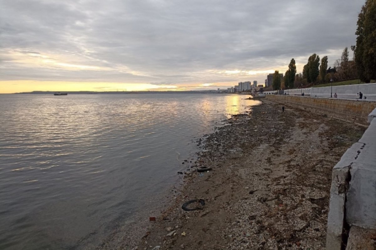 Почему на Волге упал уровень воды