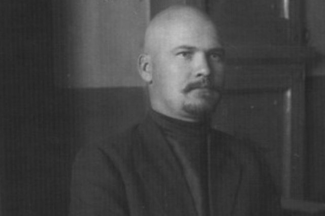 Арнольд Яковлевич Нейбут (6 ноября 1889 — 8 февраля 1919) — профессиональный революционер, большевик, депутат Всероссийского учредительного собрания.