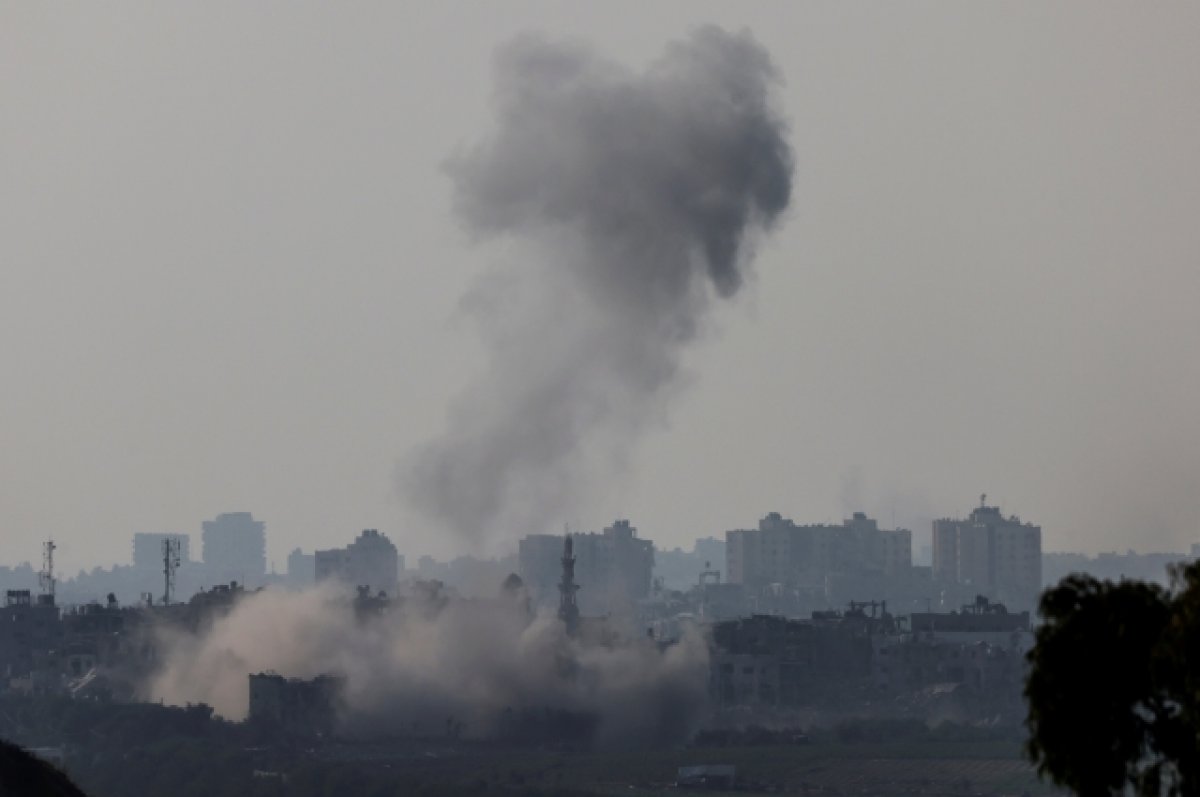 Израиль за сутки нанес удары по 450 военным целям в секторе Газа