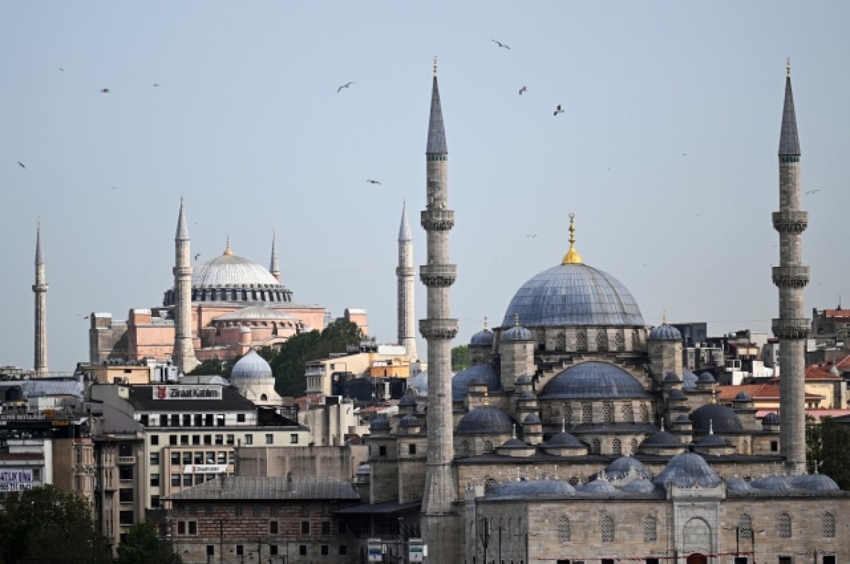 Власти Турции сделают платным вход в мечеть Айя-София для иностранцев