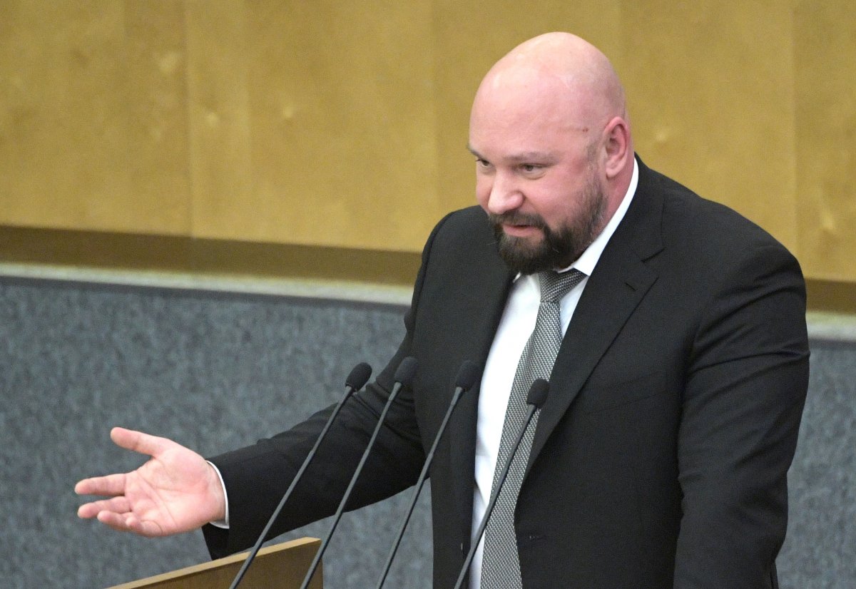 Депутат Кошелев предложил ЦБ не «рубить хвост по частям» ключевой ставкой