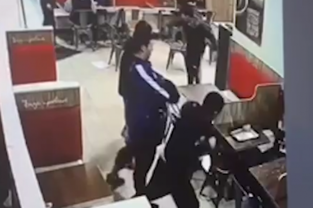 Кадр видео одного из налётов банды, опубликованного Туралом Мамедовым в интернете.