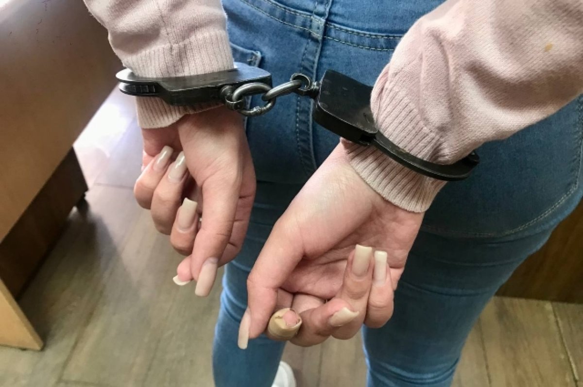 В Москве девушка ограбила ломбард по указке мошенников