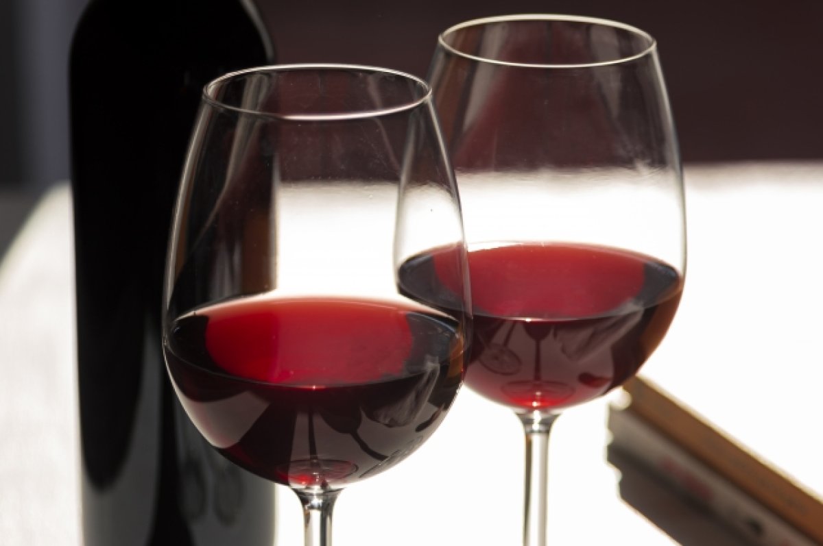 Потребители в РФ стали чаще выбирать вино отечественных производителей