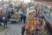 На Старом базаре в Ростове можно купить всё – от дорблю до хамона невзирая ни на какие санкции.