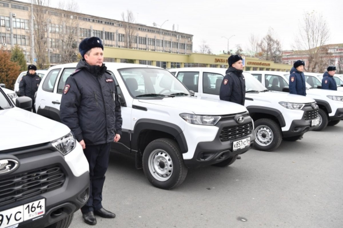 Саратовские участковые получили новые служебные машины в ноябре | АиФ  Саратов