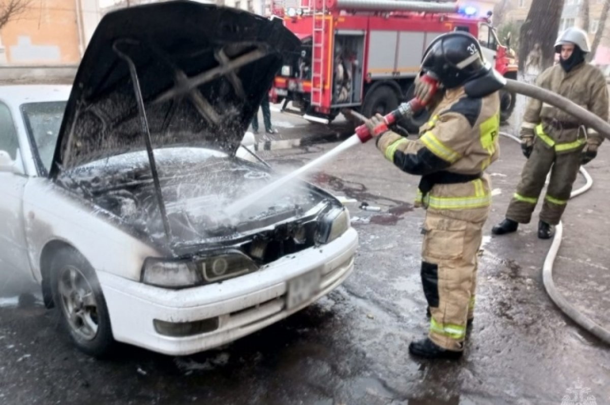 В Рубцовске сотрудники Росгвардии помогли потушить пожар