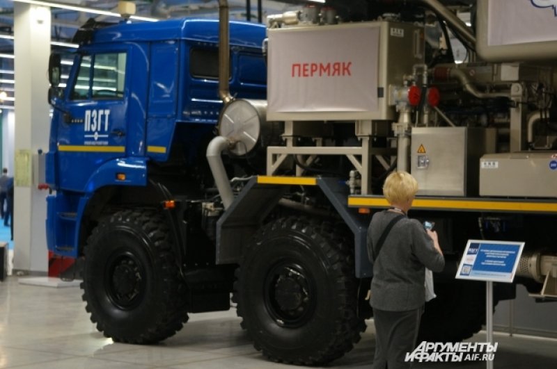 Такая машина находится на первом этаже площадки Perm Expo.