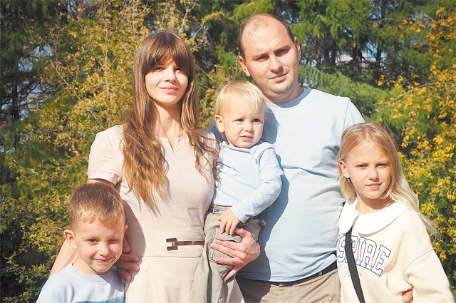 Супруги Гринкевич получили от государства 450 тыс. рублей на погашение ипотеки, а из средств маткапитала оформили  ежемесячную выплату.