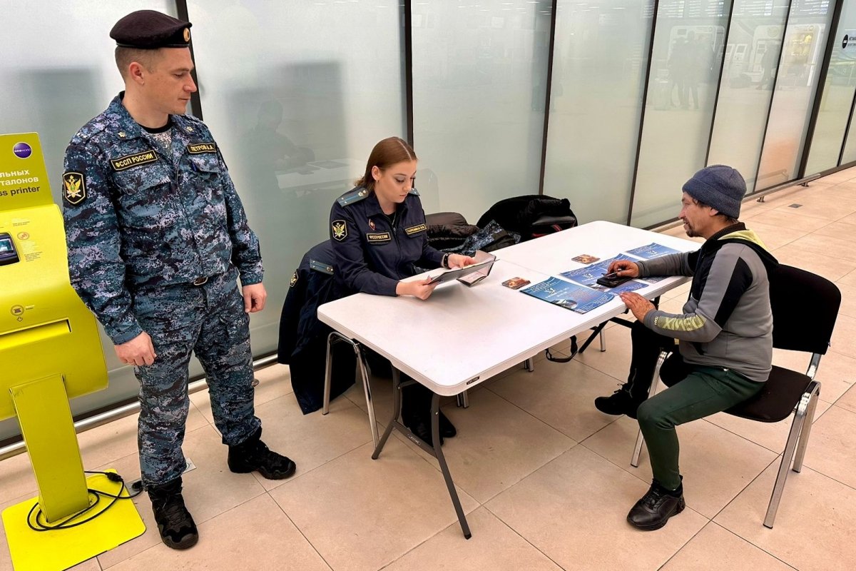 В аэропорту Хабаровска проверяют должников за свет и тепло | АиФ Хабаровск