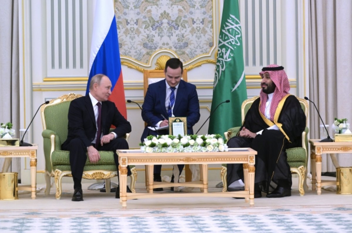 Песков: Путин и Аль Сауд обсудили сотрудничество в рамках ОПЕК+