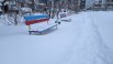 Городским службам предстоит много работы. Снег захватил все дворы и дороги Красноярска.