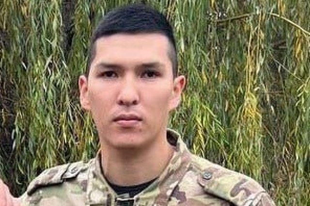 Боец из Первомайского района награжден орденом за взятие Марьинки в ДНР.