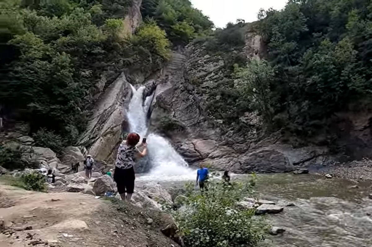 Ликвидирована свалка у Ханагского водопада в Дагестане | ОБЩЕСТВО | АиФ  Дагестан