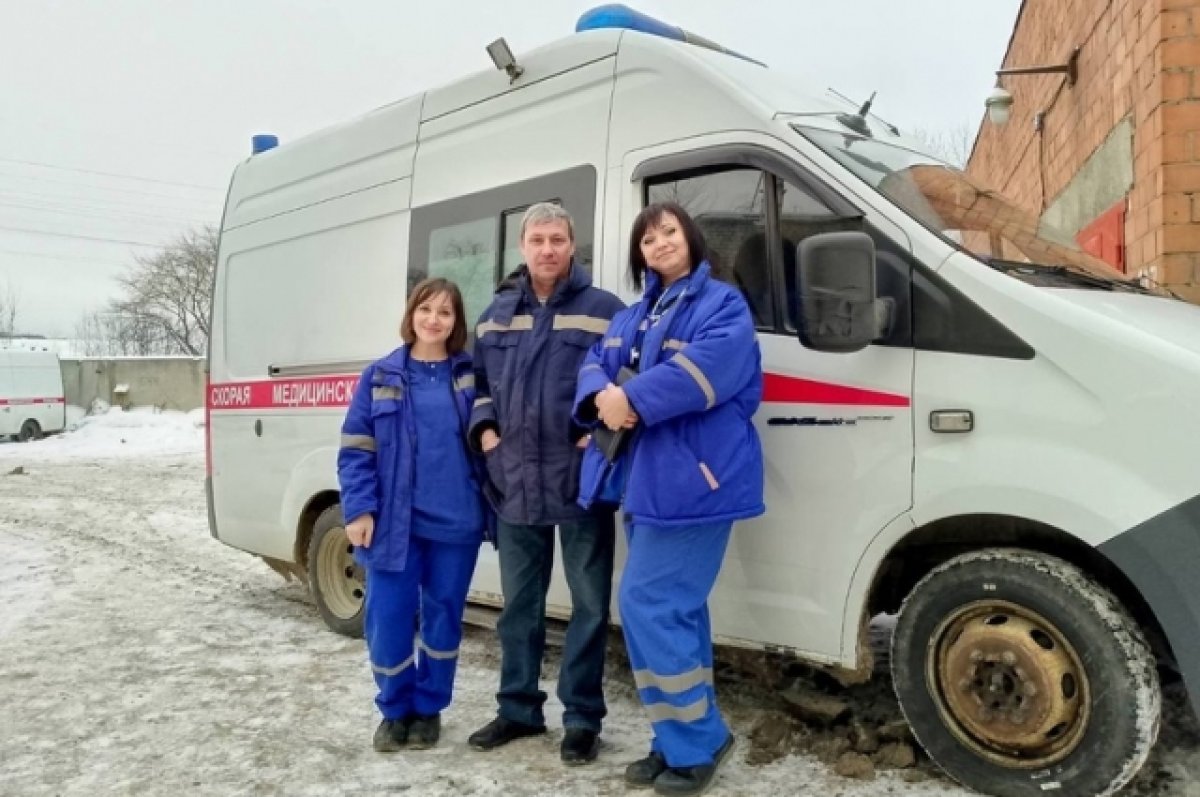 Медики приняли роды у нижегородки в машине скорой помощи | АиФ Нижний  Новгород