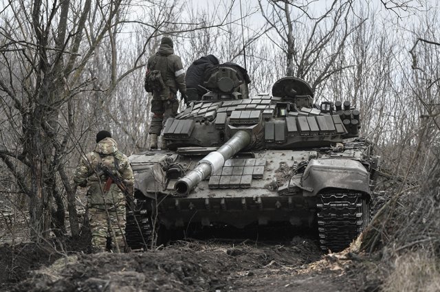 Танк Т-72 на боевом дежурстве