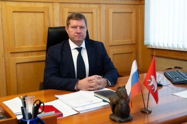 Ранее Александр Кулюкин занимал должность директора по производству аэропорта «Храброво» в Калининграде.