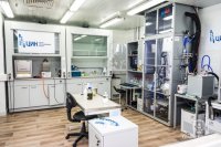 Кернохранилище округа самое большое в России.