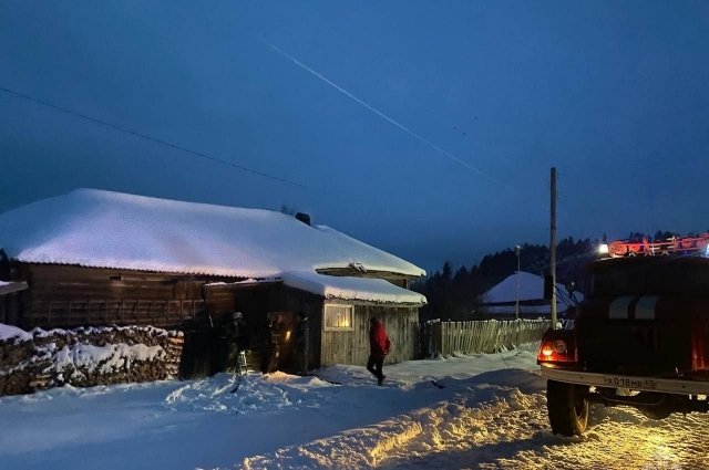 Пожар начался из-за неисправной печи.