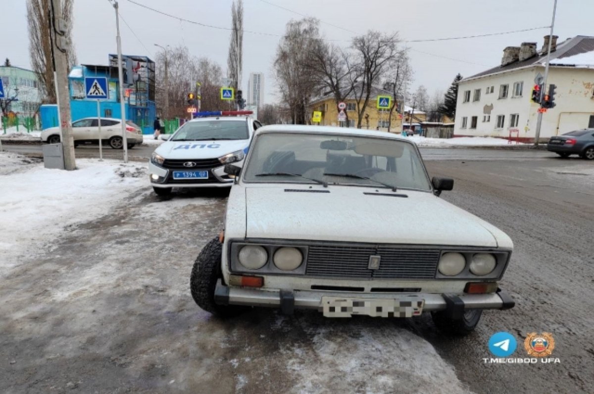 Сотрудники ДПС задержали «шестерку», устроившую дрифт в Уфе | АиФ Уфа