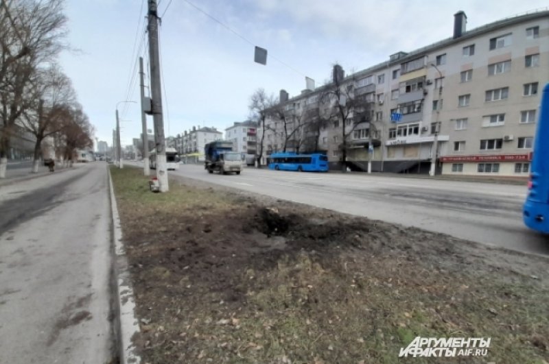 проспект Богдана Хмельницкого - главная транспортная артерия города
